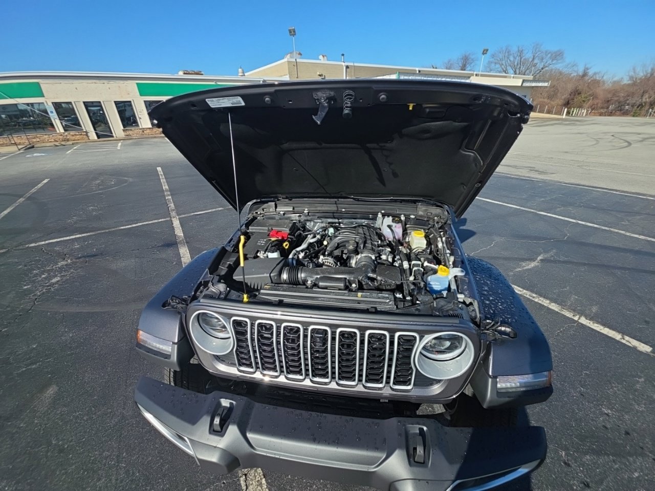 New 2026 Jeep Wrangler Unlimited Sahara AWD/4WD image 12