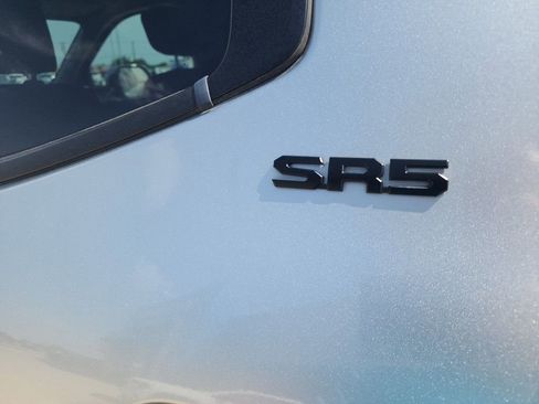 Used 2022 Toyota Tundra SR5 image 15