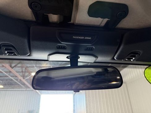 Used 2018 Jeep Wrangler Unlimited Sahara w/ Dual Top Group image 26