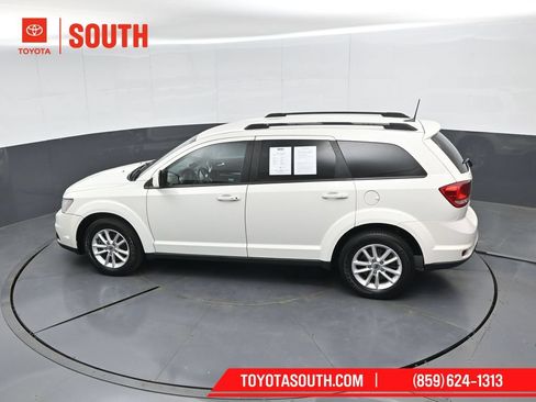 Used 2019 Dodge Journey SE FWD image 53