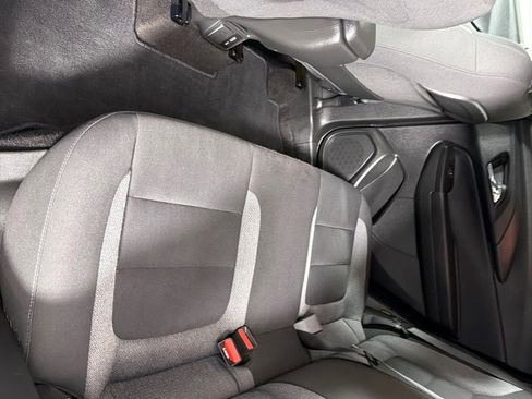 Used 2023 Chevrolet TrailBlazer LT w/ Convenience Package FWD image 17