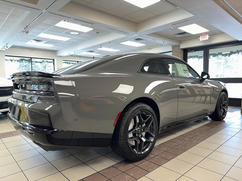 New 2026 Dodge Charger Daytona Scat Pack image 6