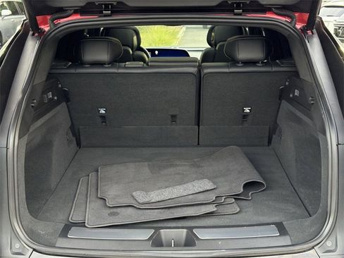 Certified 2024 Cadillac Lyriq Luxury image 26