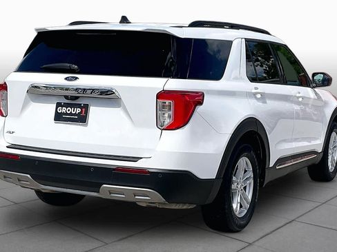 Used 2022 Ford Explorer XLT w/ Equipment Group 202A RWD image 22