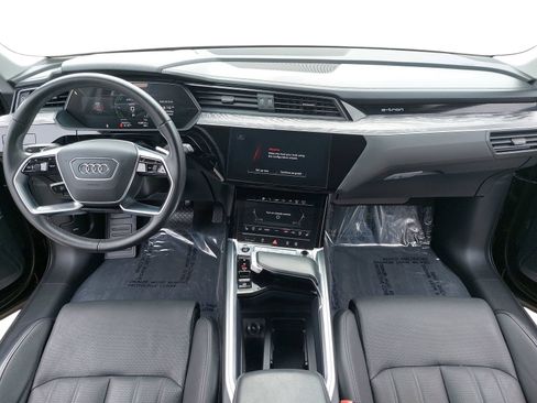 Used 2024 Audi Q8 e-tron Prestige w/ Prestige Package AWD/4WD image 9
