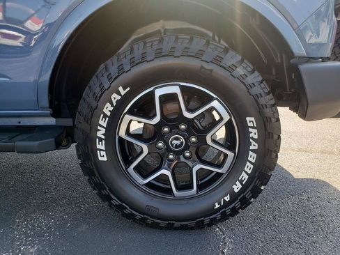 Used 2023 Ford Bronco Outer Banks AWD/4WD image 27