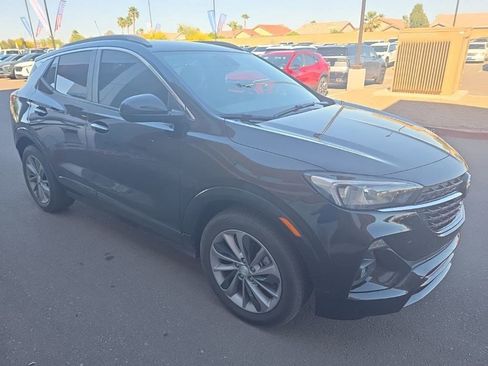 Used 2023 Buick Encore GX Select w/ Sport Touring Package image 4