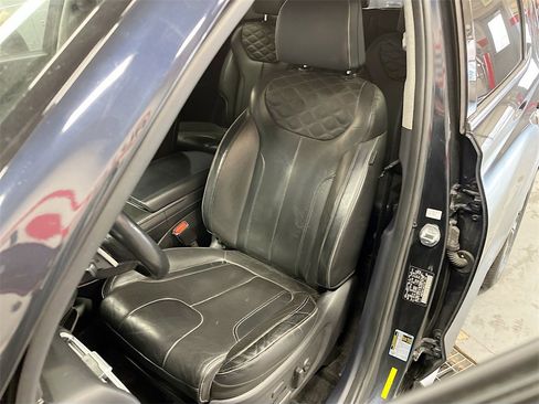 Used 2021 Hyundai Palisade Limited image 20