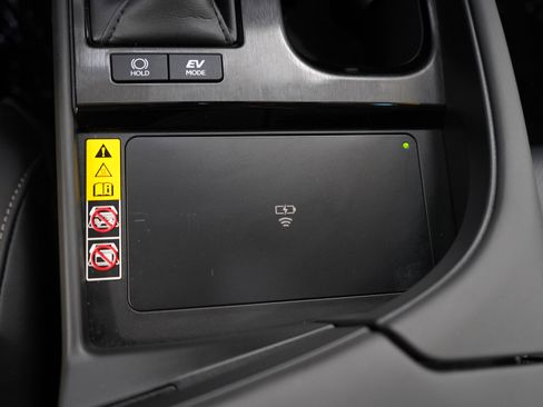 Used 2025 Lexus ES 300h FWD image 23