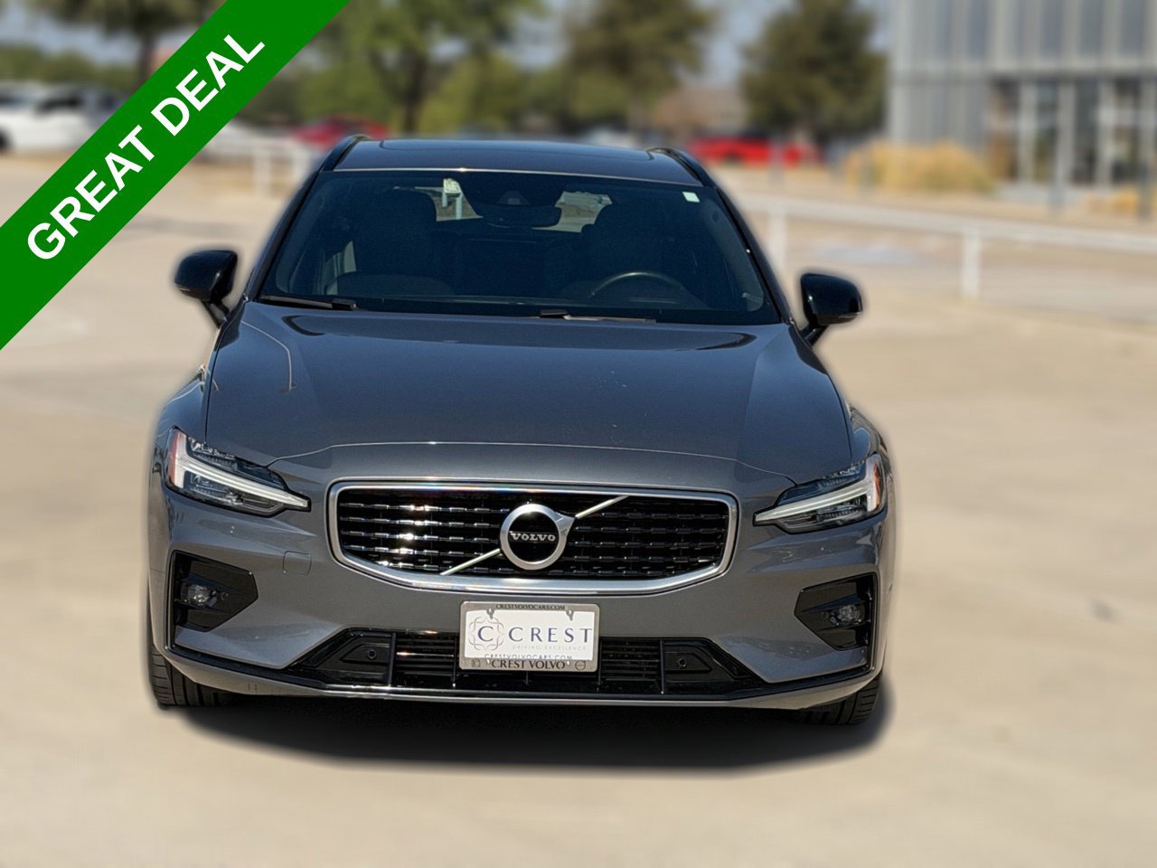 Used 2020 Volvo V60 T6 R-Design FWD image 4