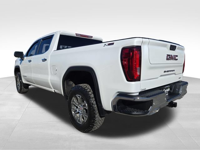 Used 2022 GMC Sierra 1500 SLT w/ Driver Alert Package II AWD/4WD image 10