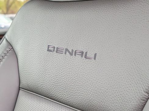 New 2026 GMC Sierra 1500 Denali w/ Denali Reserve Package AWD/4WD image 42