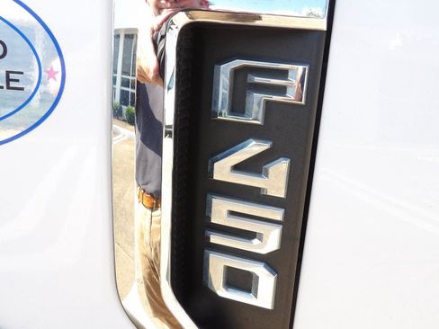 Used 2017 Ford F450 XL AWD/4WD image 26