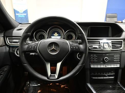 Used 2016 Mercedes-Benz E 400 E400 4MATIC image 9