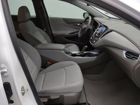 Used 2020 Chevrolet Malibu LS w/ Driver Confidence Package II image 21