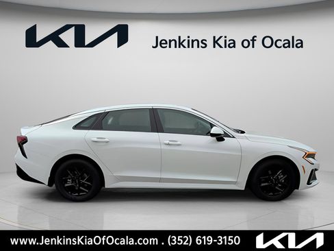 New 2026 Kia K5 LXS FWD image 2