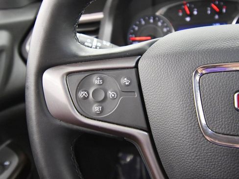 Used 2023 GMC Acadia AT4 image 20