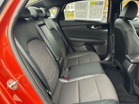 Used 2023 Kia Forte GT-Line w/ GT-Line Technology Package image 21