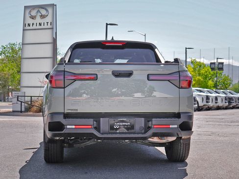 Used 2026 Hyundai Santa Cruz SE FWD image 8