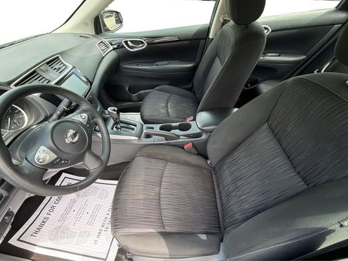 Used 2019 Nissan Sentra SV FWD image 9