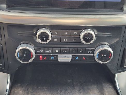 Certified 2023 Ford F150 Lariat w/ Equipment Group 502A High image 18