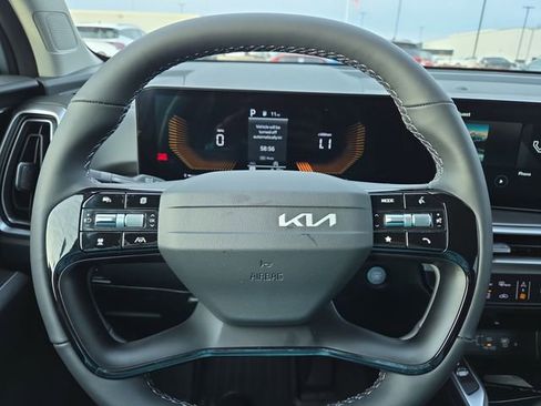 New 2026 Kia Sorento S image 10