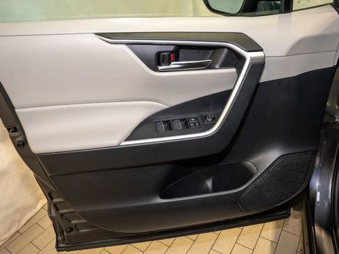 Used 2024 Toyota RAV4 XLE image 10