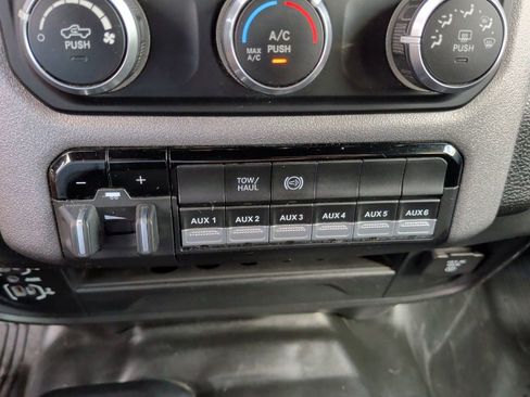 Used 2023 RAM 5500 Tradesman image 26