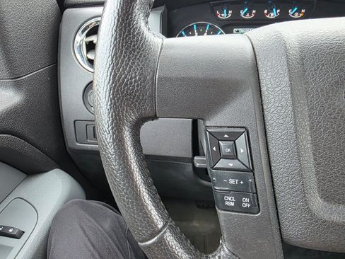 Used 2012 Ford F150 XLT w/ XLT Chrome Pkg AWD/4WD image 15