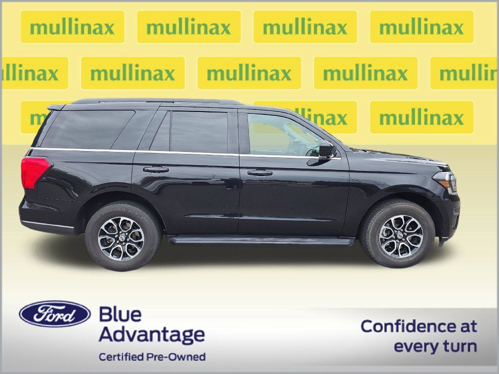 Certified 2024 Ford Expedition XLT AWD/4WD image 2