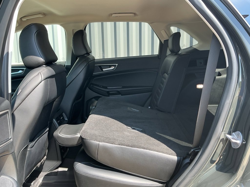 Used 2023 Ford Edge SEL w/ Convenience Package AWD/4WD image 19