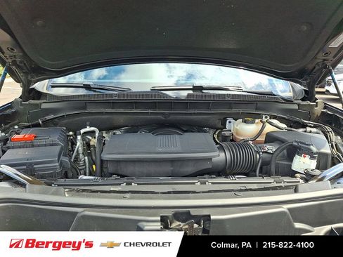 Certified 2024 Chevrolet Suburban LT AWD/4WD image 31