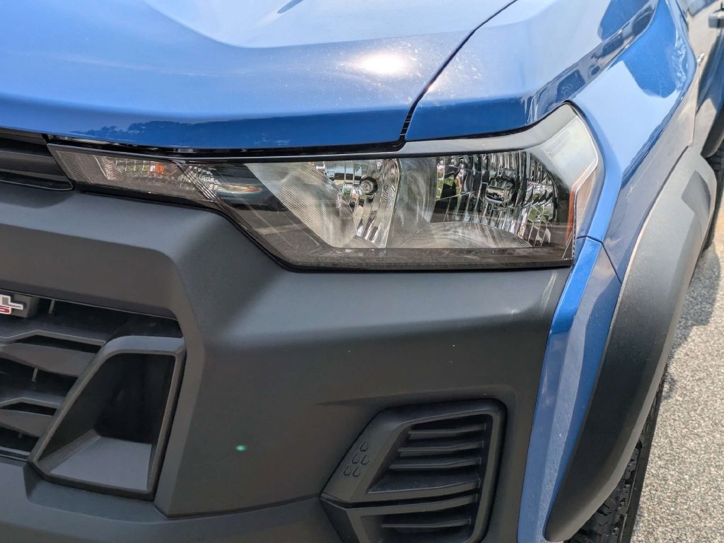 New 2026 Chevrolet Colorado Trail Boss AWD/4WD image 12