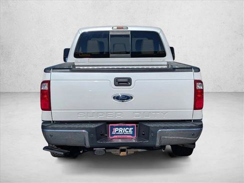 Used 2015 Ford F250 Lariat w/ Chrome Package image 6