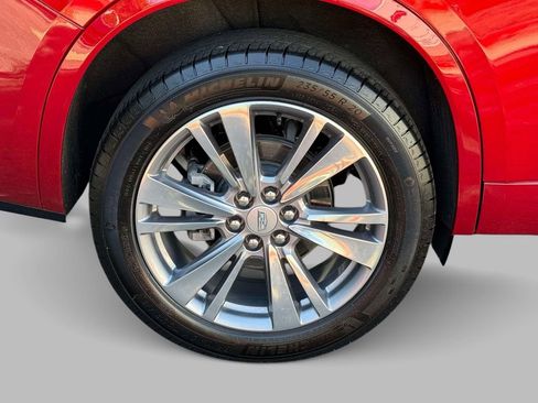 Used 2024 Cadillac XT6 Premium Luxury AWD/4WD image 13