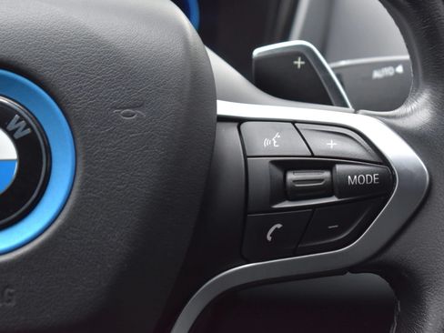 Used 2017 BMW i8 AWD/4WD image 27