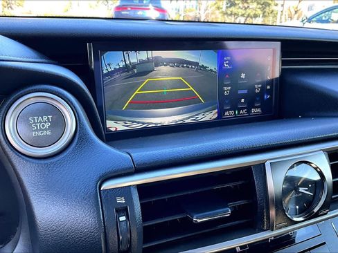 Used 2018 Lexus IS 300 image 25