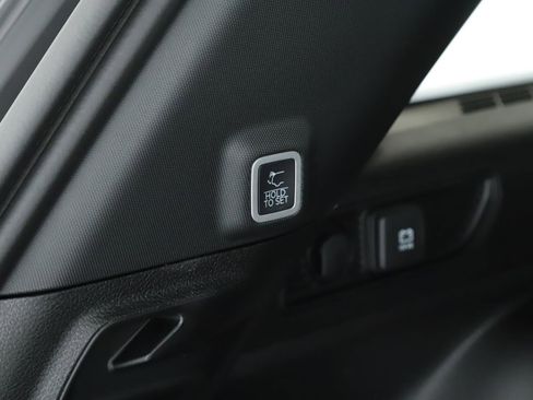 New 2026 Jeep Grand Cherokee Limited w/ Limited Altitude Package image 17