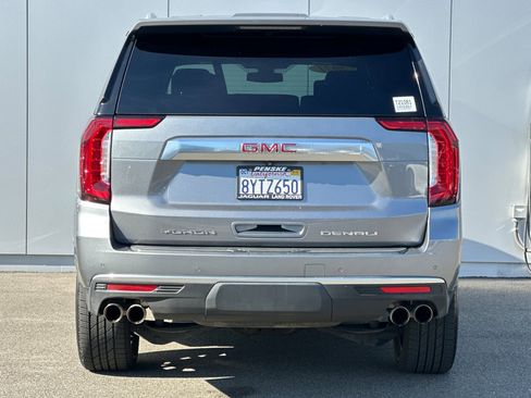 Used 2021 GMC Yukon XL Denali w/ LPO, Illumination Package image 4