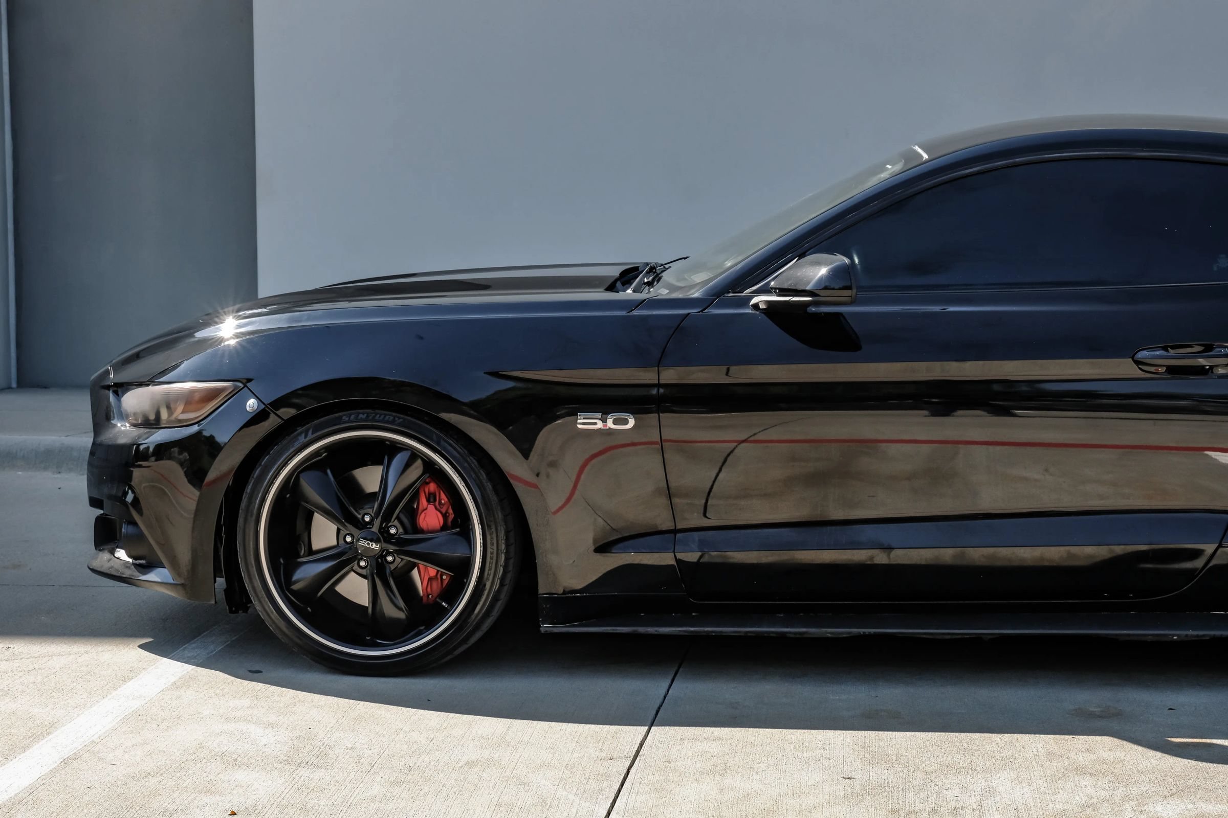 Used 2016 Ford Mustang GT RWD image 17
