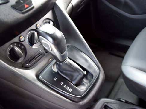 Used 2015 Ford Transit Connect XL image 23