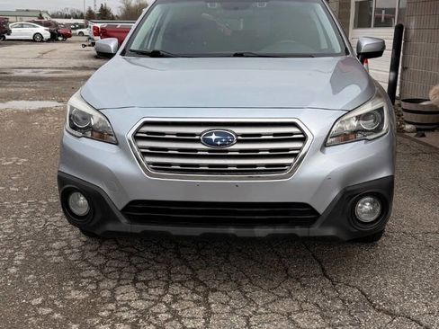 Used 2015 Subaru Outback 2.5i Premium image 9