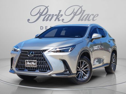 Used 2025 Lexus NX 250 FWD w/ Accessory Package (2T) image 1