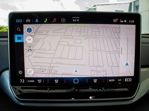 New 2025 Volkswagen ID.4 Pro S Plus image 4