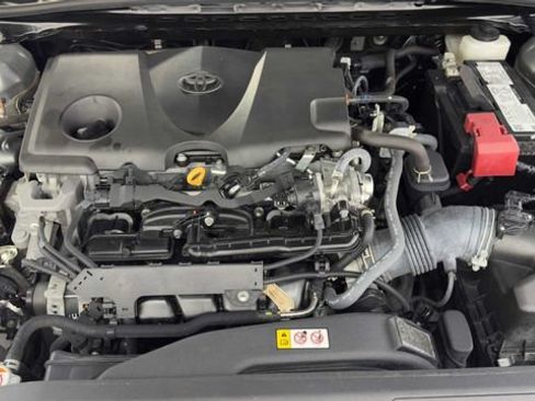 Used 2024 Toyota Camry LE FWD image 33