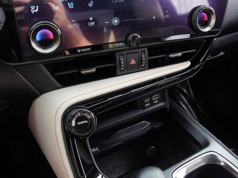 Used 2023 Lexus NX 350 AWD image 14