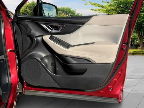 Used 2024 Subaru Forester Premium image 28