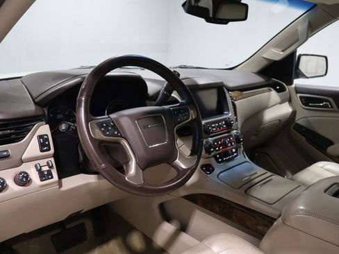 Used 2015 GMC Yukon XL Denali w/ Touring Package image 21