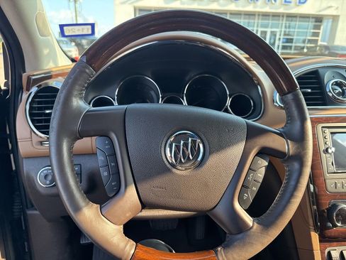 Used 2015 Buick Enclave Leather FWD image 10
