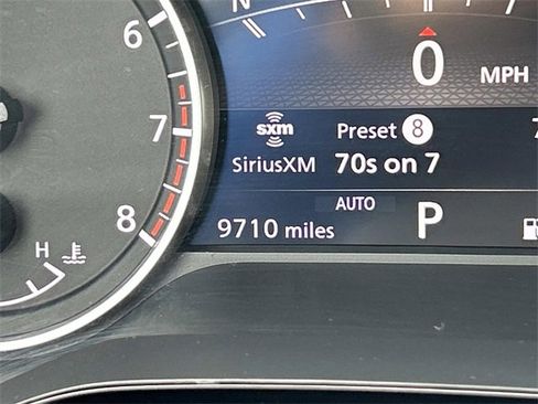 Used 2025 Nissan Pathfinder SL image 34